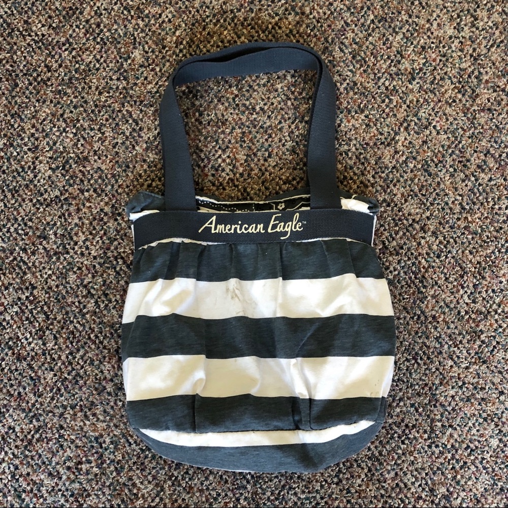 American Eagle bag or purse